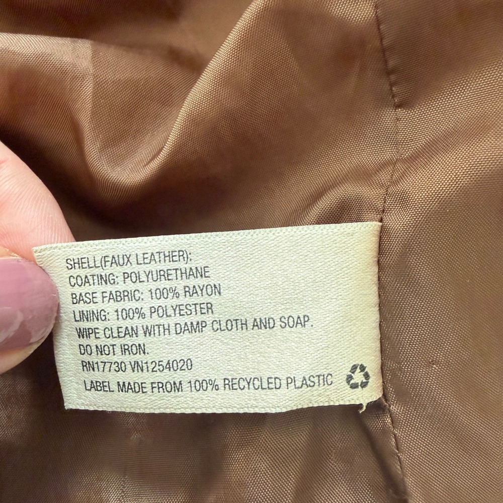 Xhilaration Womens Brown Faux Leather Moto‎ Jacket Quilted Shoulder Edgy Size L - Picture 10 of 14